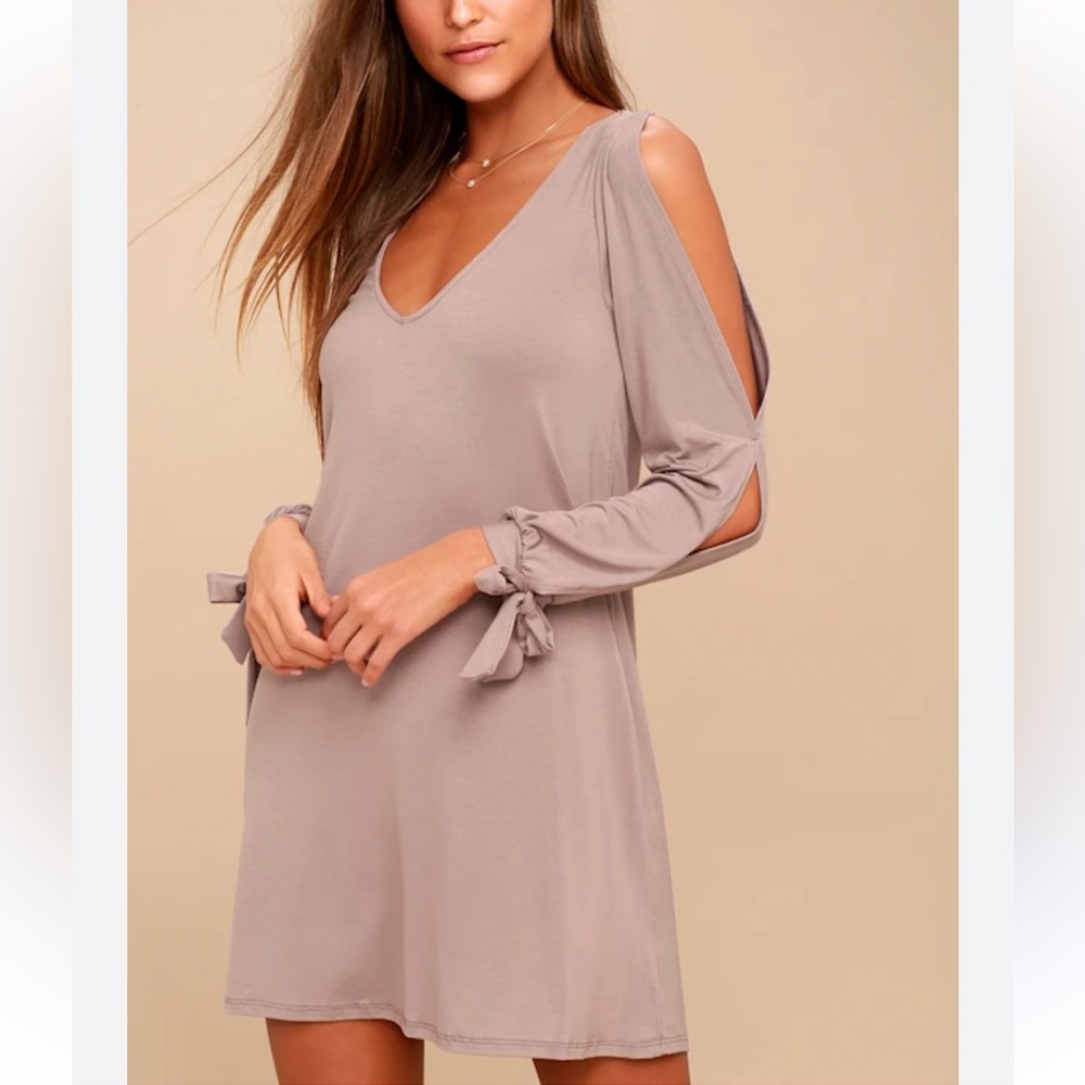 Lulus Glory of Love Taupe Cut Out Shift Dress XS
